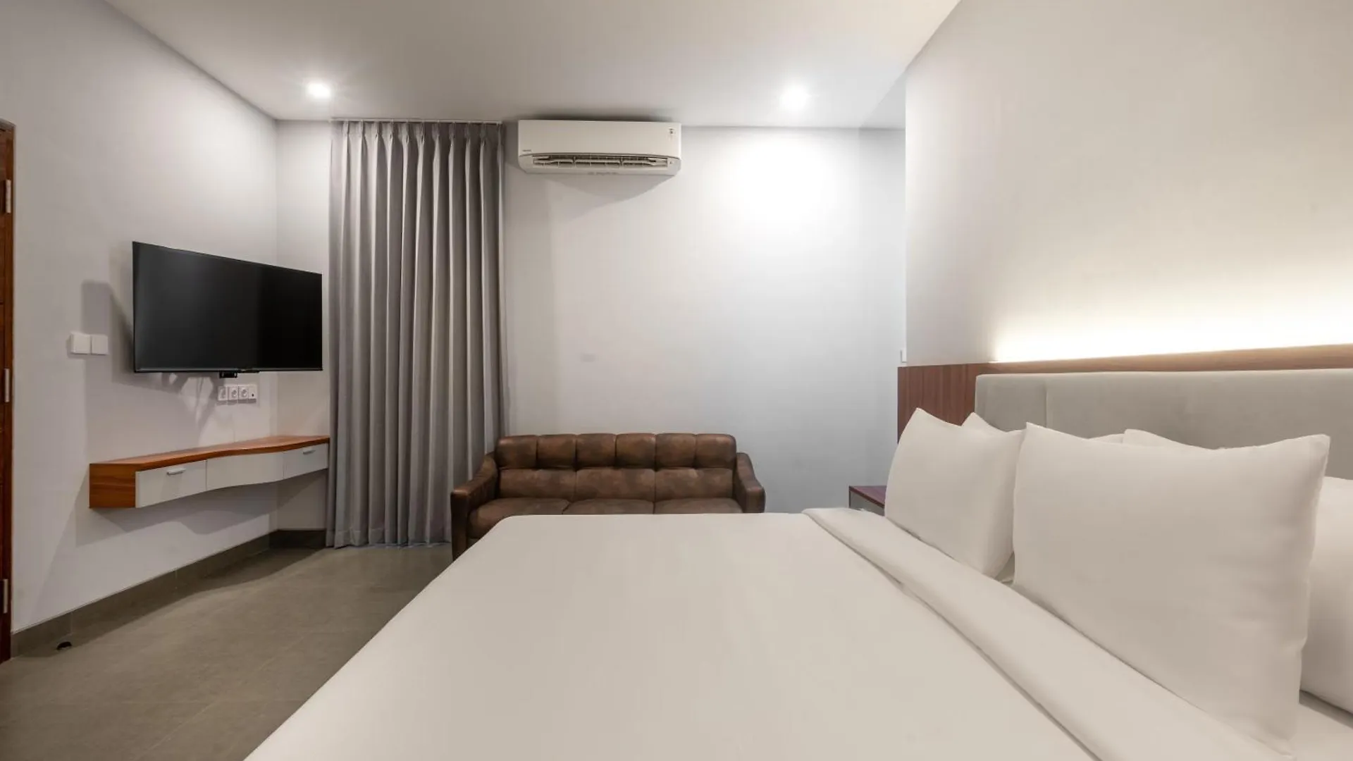 Imah Bali At Basangkasa Villa Seminyak