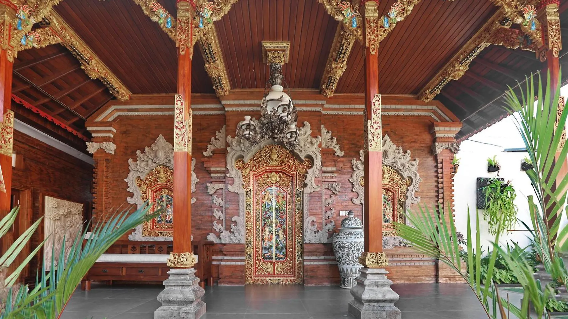 Imah Bali At Basangkasa Villa Seminyak