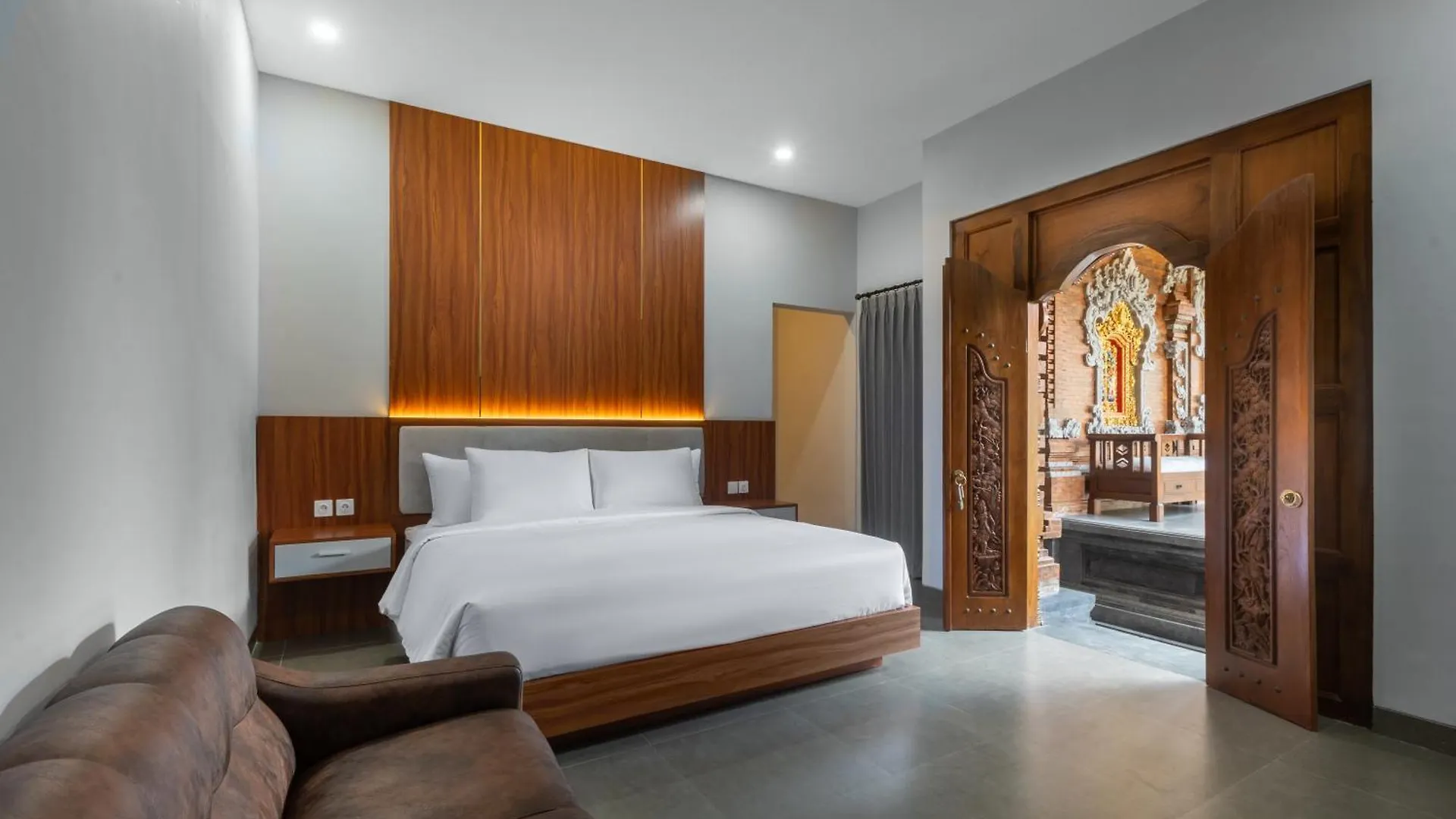 Imah Bali At Basangkasa Villa Seminyak